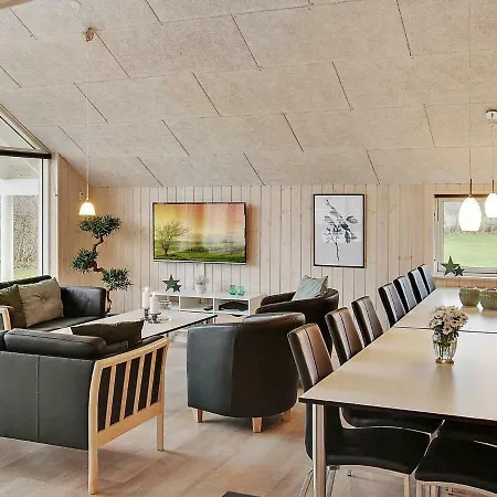 12 Person In Hasselberg Tatil Evi